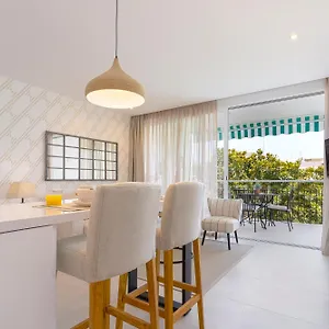 Apartment Genteel Ricardo Soriano